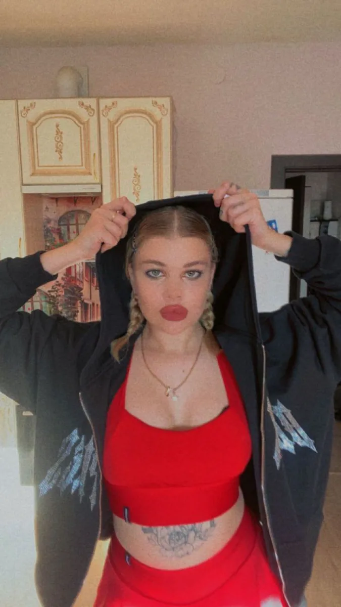 Alice escort in Dubai