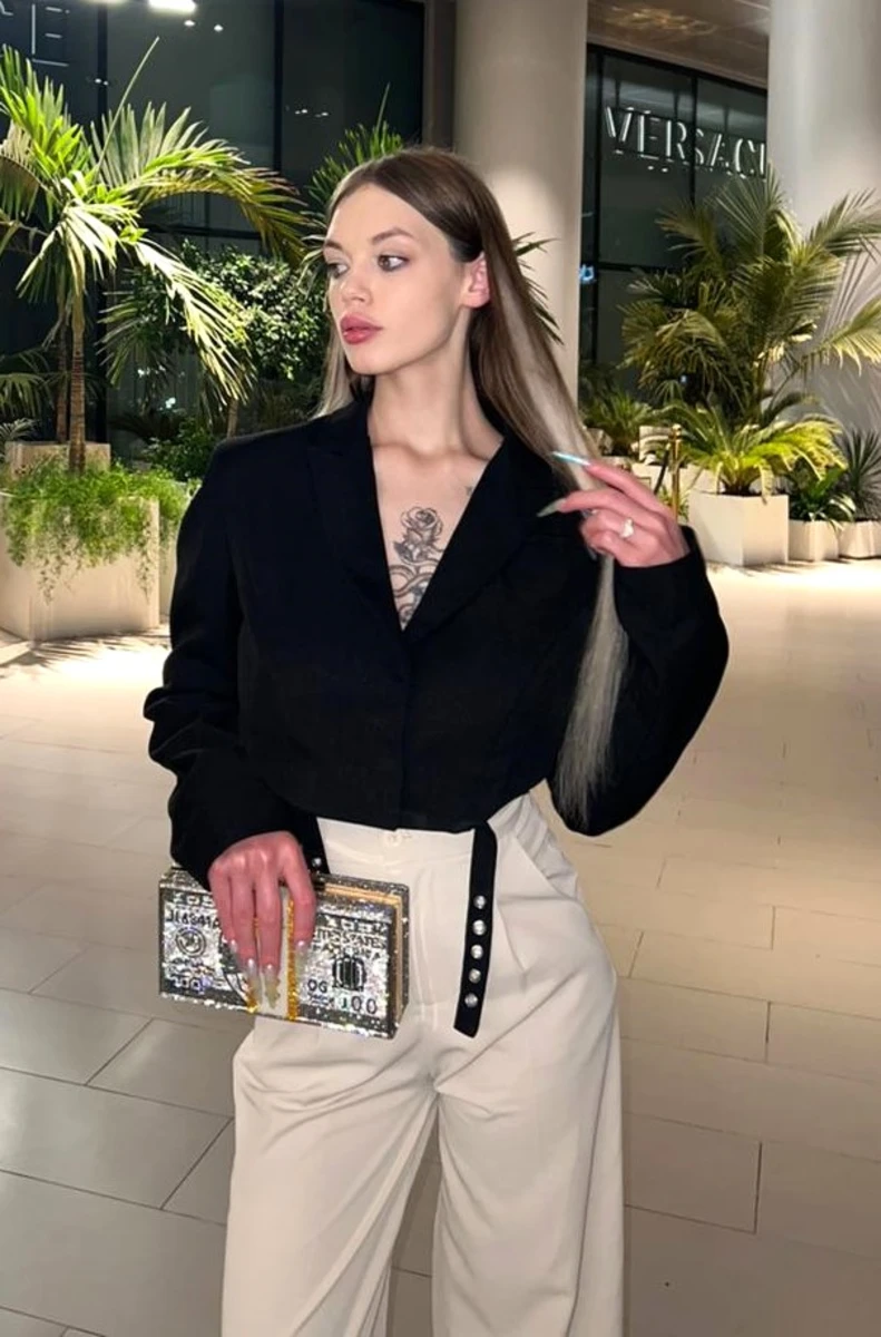 Lakshmi escort in Dubai