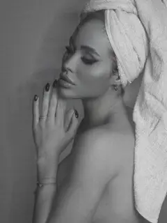 Lana   escort in Dubai