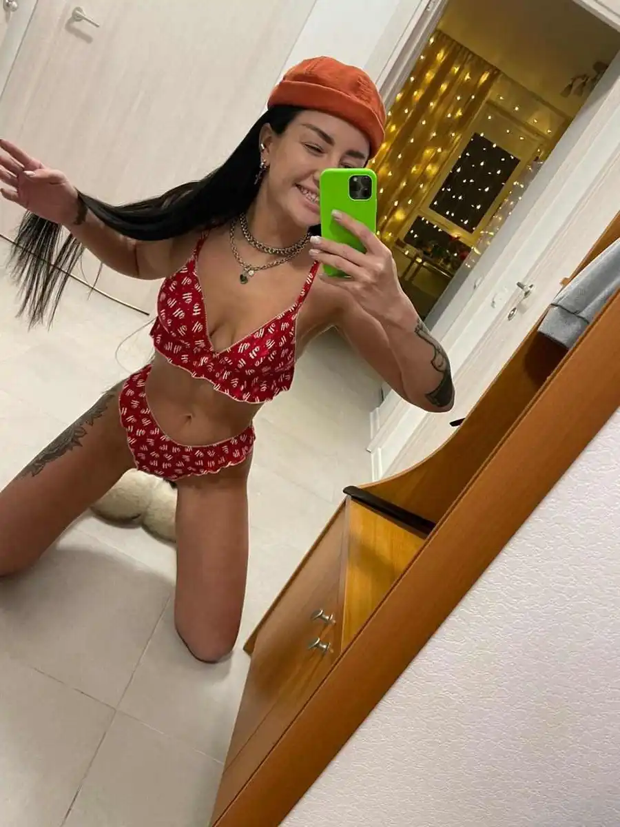 Miroslava escort in Dubai